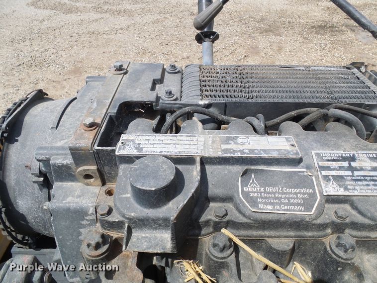 image for item DI0611 Vermeer LM42 vibratory cable plow