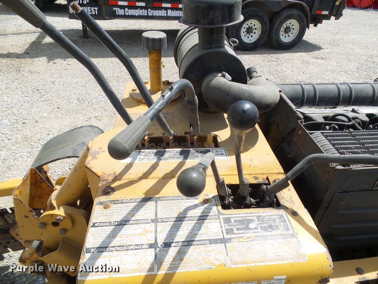 image for item DI0611 Vermeer LM42 vibratory cable plow