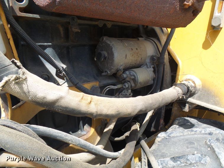 image for item DI0611 Vermeer LM42 vibratory cable plow