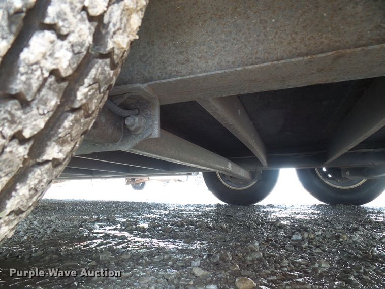 image for item DI0612 2002 Pace SC8524TA2 enclosed cargo trailer