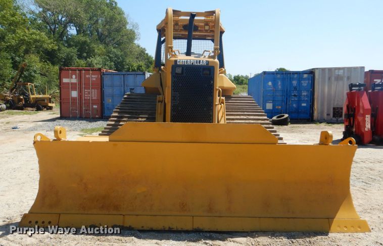image for item DI2282 2004 Caterpillar D6N LGP dozer