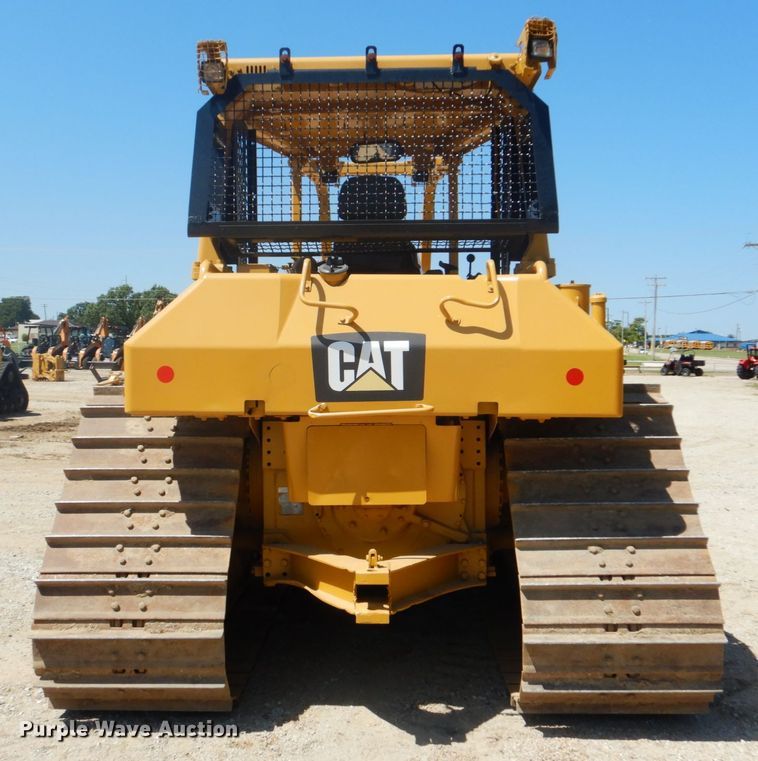 image for item DI2282 2004 Caterpillar D6N LGP dozer