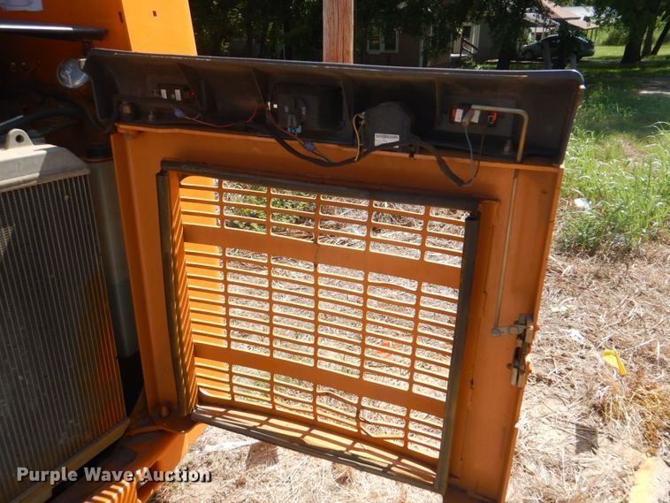 image for item DI2287 Case 420CT skid steer