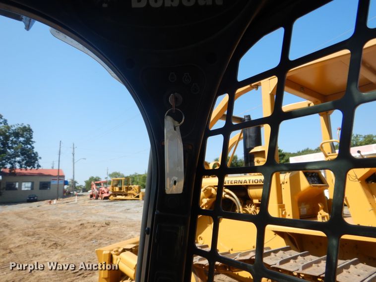 image for item DI2289 2014 Bobcat S590 skid steer