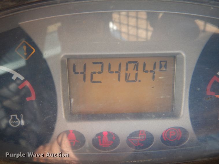 image for item DI2289 2014 Bobcat S590 skid steer