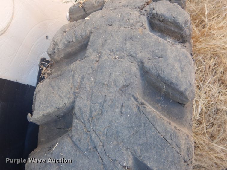 image for item DI2289 2014 Bobcat S590 skid steer