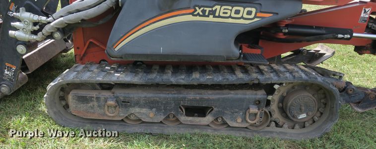 image for item EA9362 2006 Ditch Witch XT1600 tool carrier