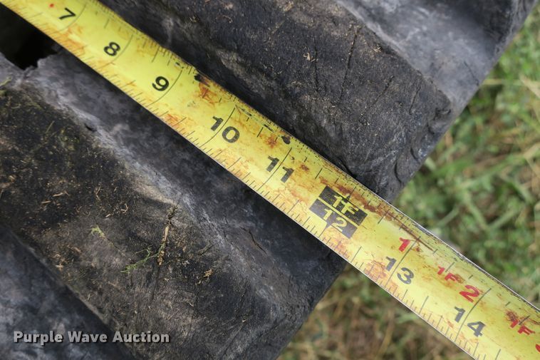 image for item EA9362 2006 Ditch Witch XT1600 tool carrier