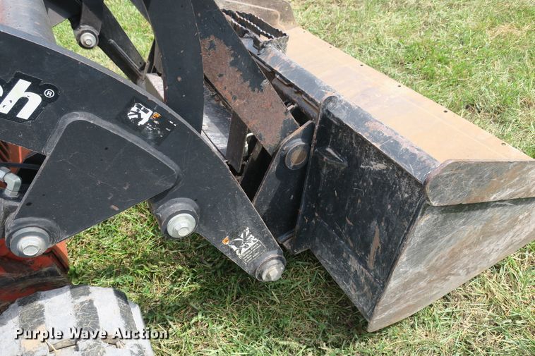 image for item EA9362 2006 Ditch Witch XT1600 tool carrier