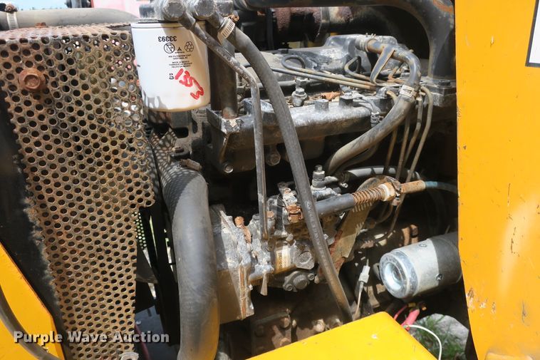 image for item EA9364 Vermeer BC1000 wood chipper