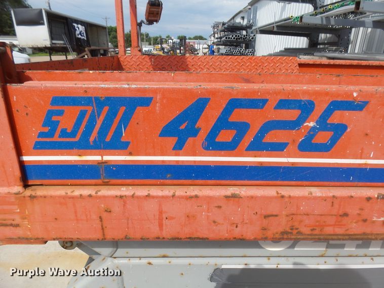 image for item EF9533 1999 Skyjack SJIII 4626 scissor lift