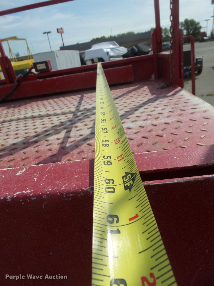 image for item EF9540 2008 Mec 3772RT scissor lift