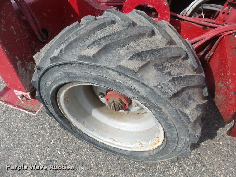 image for item EF9540 2008 Mec 3772RT scissor lift