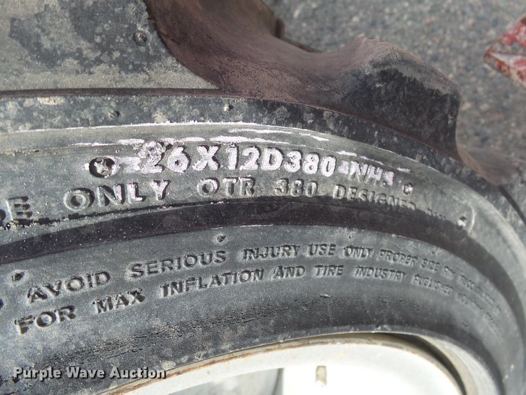 image for item EF9540 2008 Mec 3772RT scissor lift