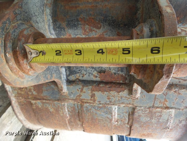 image for item EM9798 (2) backhoe buckets