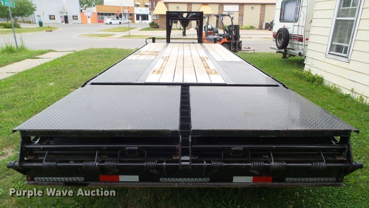 image for item EM9801 2018 H&H H20+5SDBU-GN19-200 equipment trailer