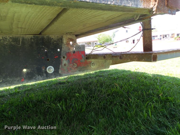 image for item EM9818 1986 shop built equipment trailer