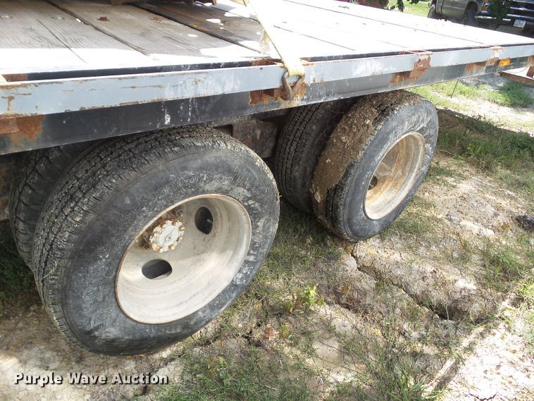 image for item EM9818 1986 shop built equipment trailer