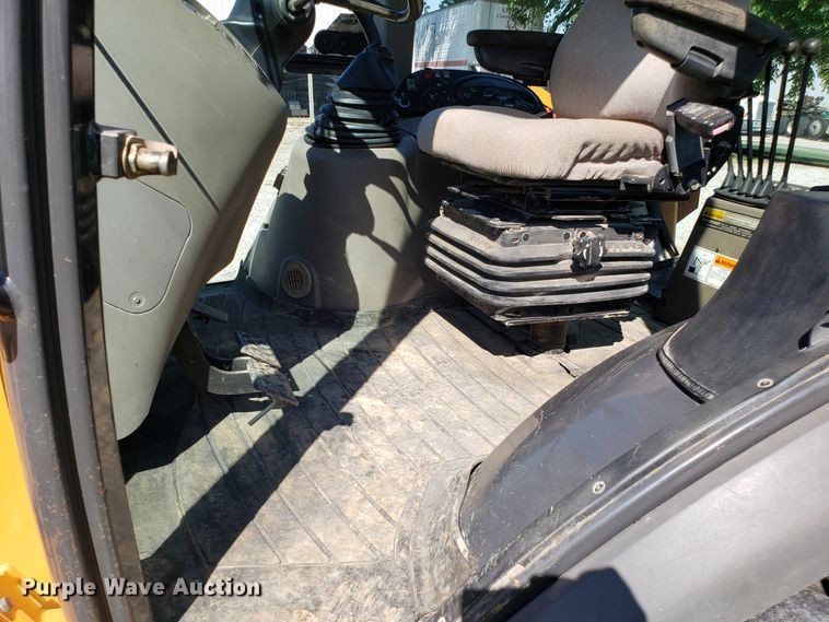 image for item ET9827 2009 Case 580 Super M Series 3 backhoe