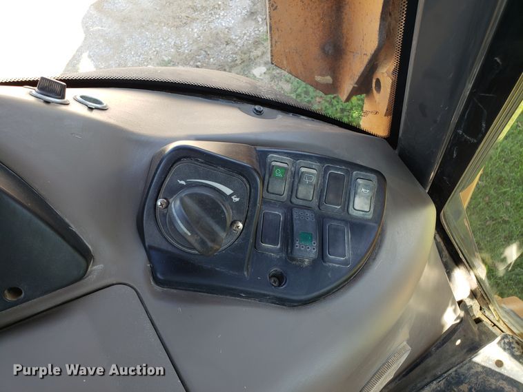 image for item ET9827 2009 Case 580 Super M Series 3 backhoe