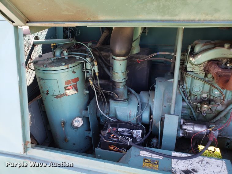 image for item ET9828 Gardner Denver D0175PR1 air compressor