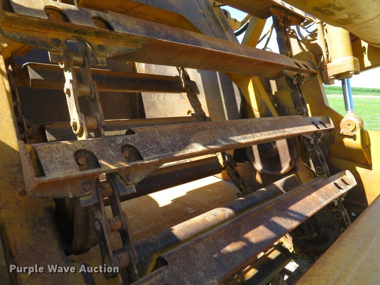 image for item EV9691 1995 Caterpillar 615C Series II elevating scraper
