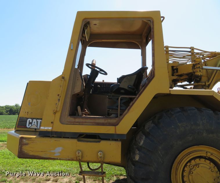 image for item EV9691 1995 Caterpillar 615C Series II elevating scraper