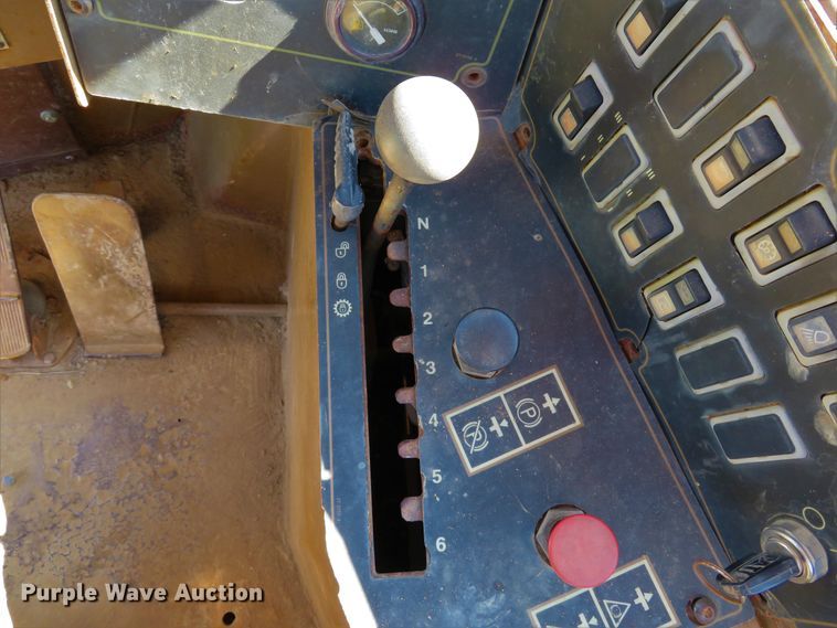 image for item EV9691 1995 Caterpillar 615C Series II elevating scraper