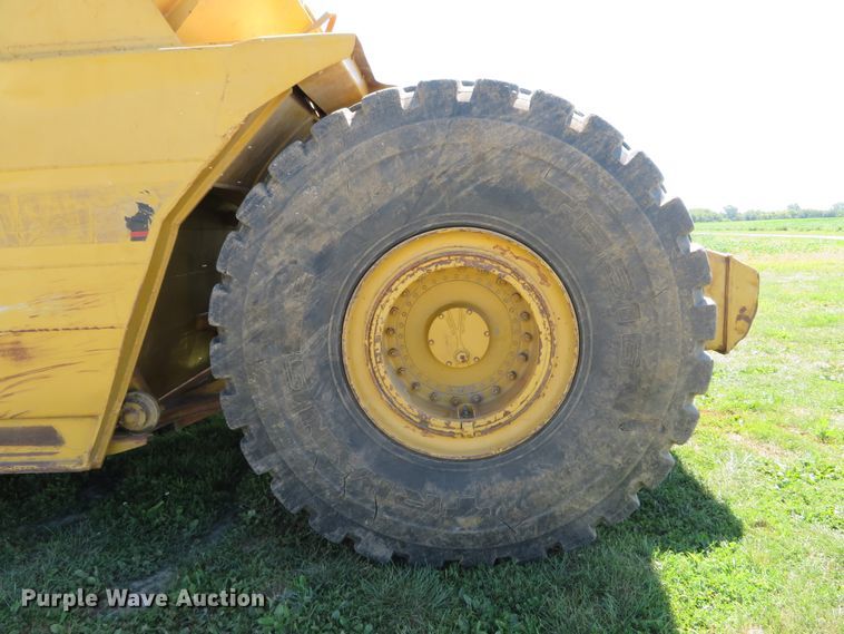 image for item EV9691 1995 Caterpillar 615C Series II elevating scraper