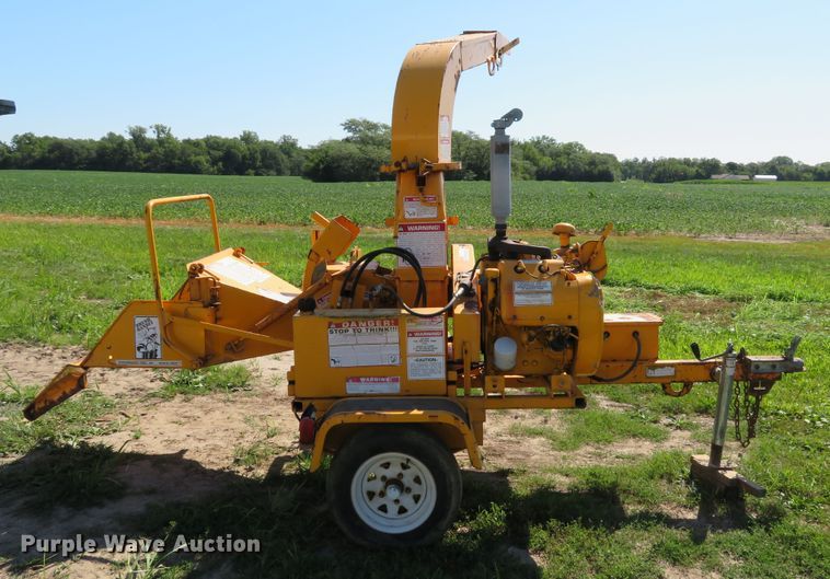 image for item EV9692 1996 Brush Bandit 65 wood chipper