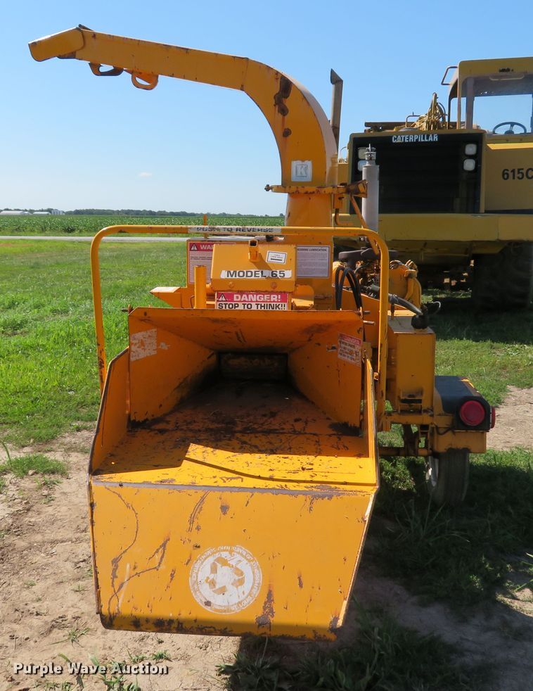 image for item EV9692 1996 Brush Bandit 65 wood chipper