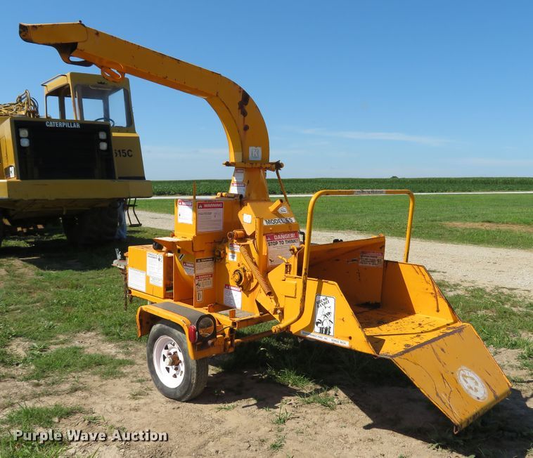 image for item EV9692 1996 Brush Bandit 65 wood chipper