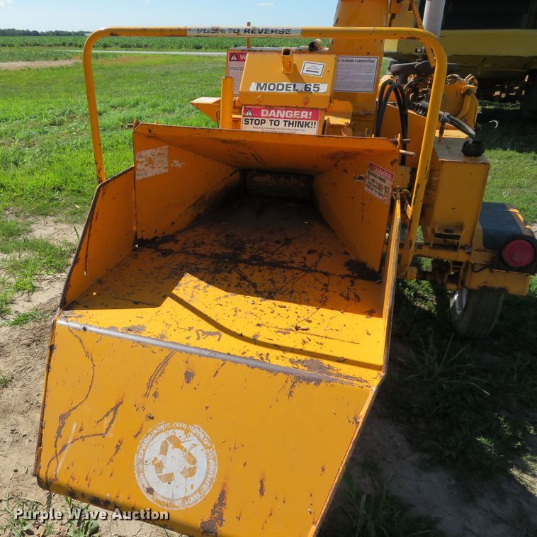 image for item EV9692 1996 Brush Bandit 65 wood chipper