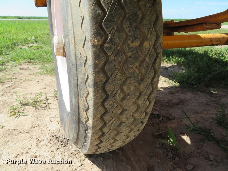 image for item EV9692 1996 Brush Bandit 65 wood chipper