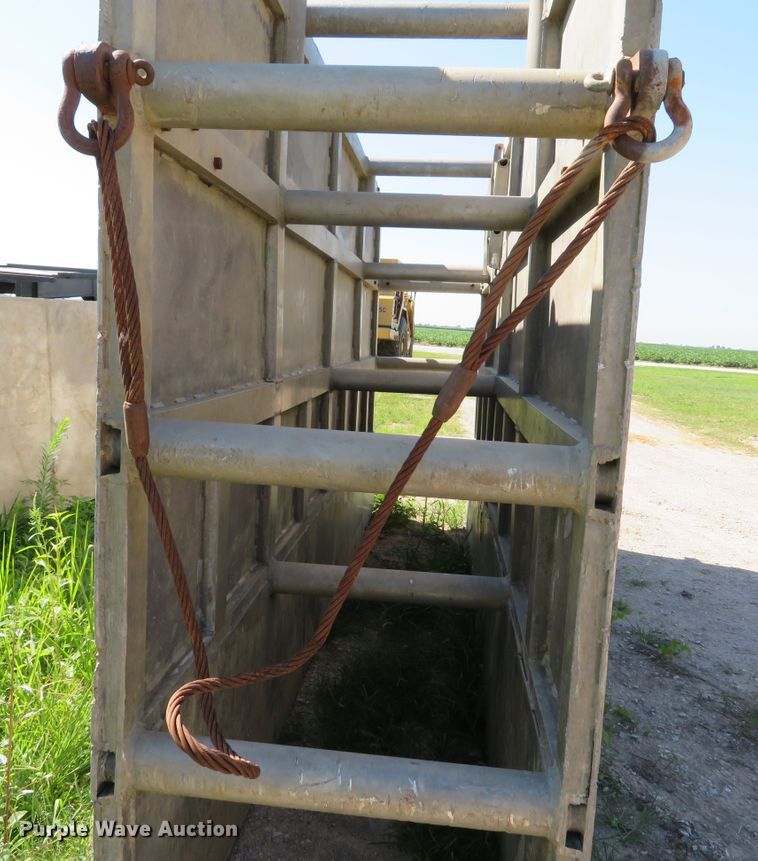 image for item EV9693 (2) aluminum trench boxes