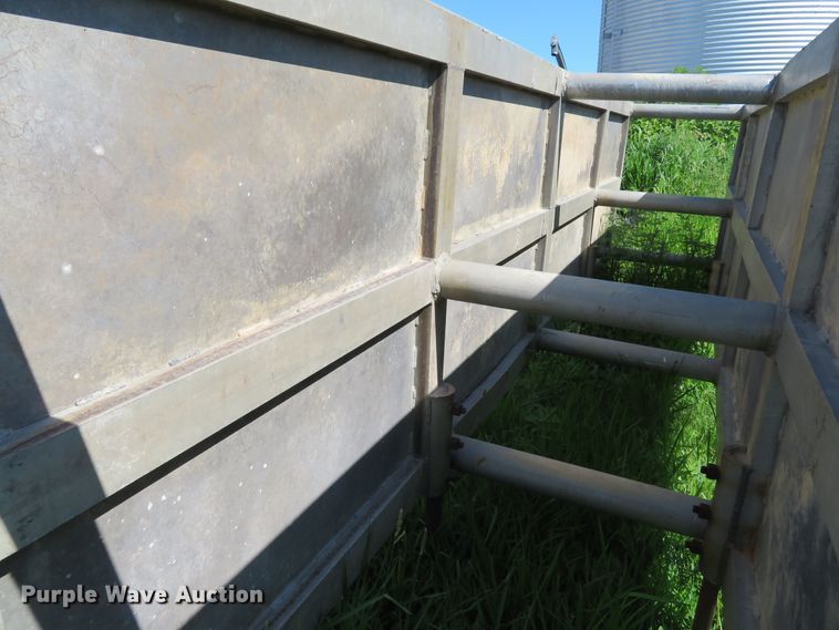 image for item EV9693 (2) aluminum trench boxes