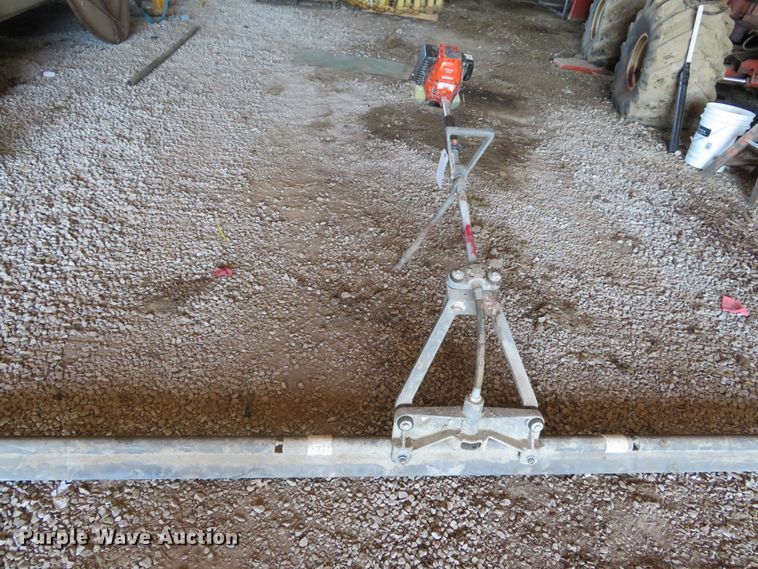 image for item EV9695 (2) Concrete screeds