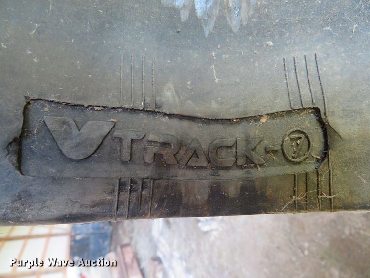 image for item EV9697 (2) V track 16"W rubber tracks