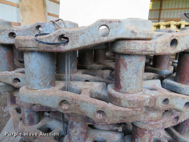 image for item EV9698 (2) ITM crawler track chains