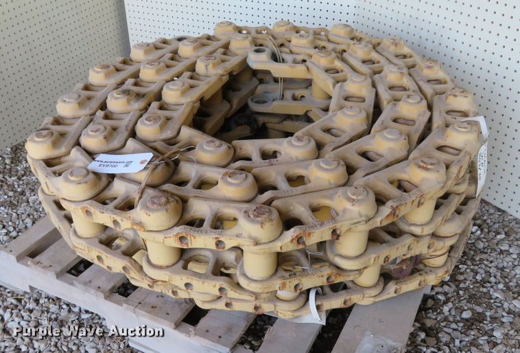 image for item EV9700 (2) ITM crawler track chains