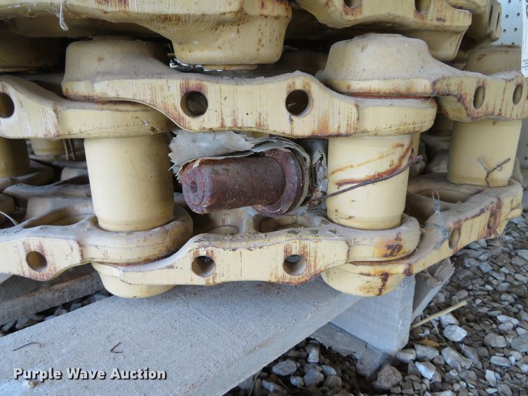 image for item EV9700 (2) ITM crawler track chains