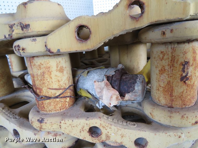 image for item EV9704 (2) ITM crawler track chains