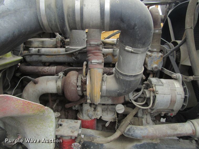 image for item FD9278 1989 Freightliner FLC112 tank truck