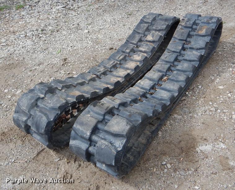 image for item FI9589 Skid steer tracks