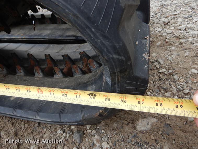 image for item FI9589 Skid steer tracks