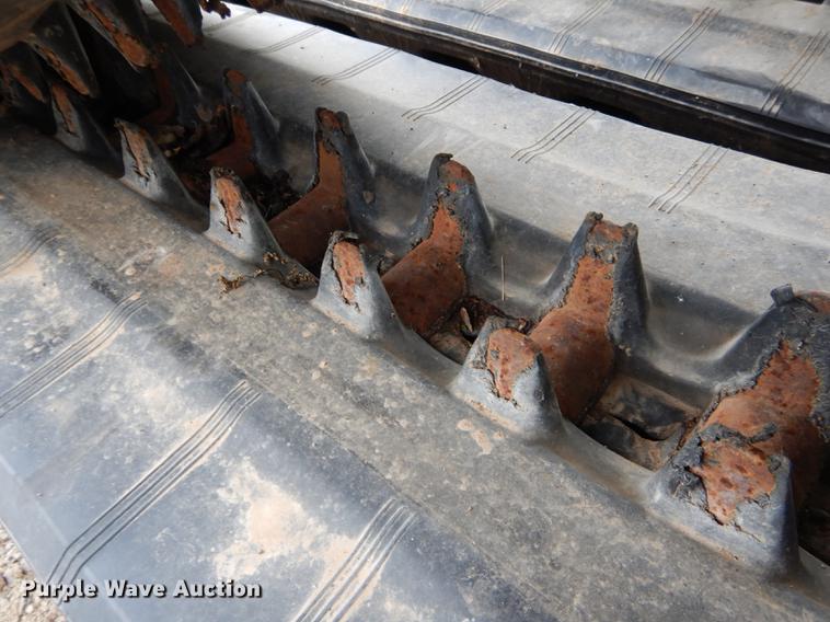 image for item FI9589 Skid steer tracks