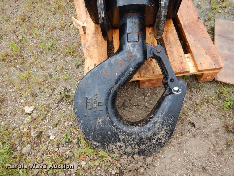 image for item FI9617 Terex QRJ100SV18RTB crane block