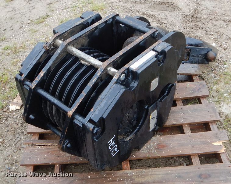 image for item FI9618 Terex QRJ100SV18RTB crane block