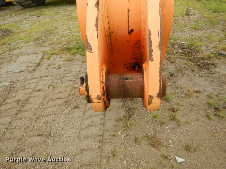 image for item FI9620 2006 Doosan DX300LC excavator boom