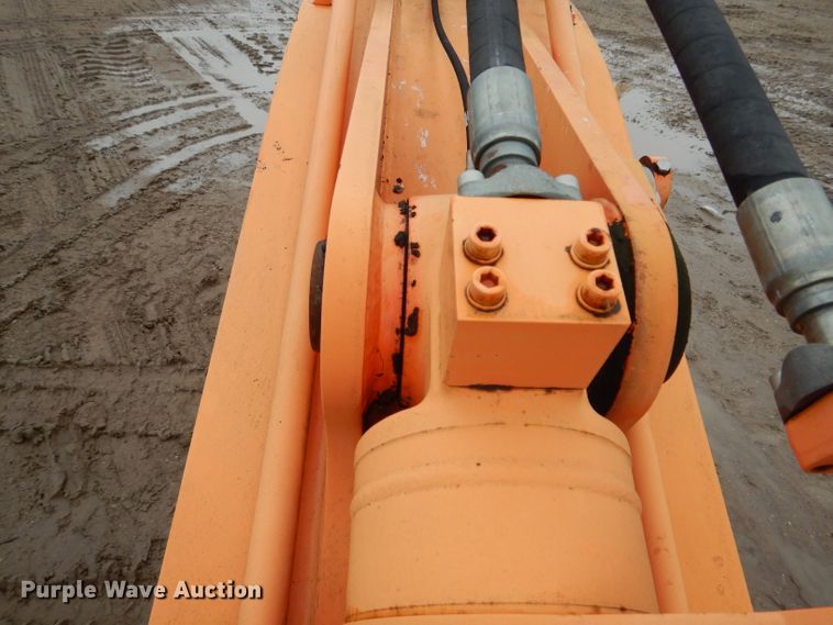 image for item FI9620 2006 Doosan DX300LC excavator boom